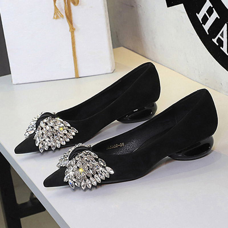 BIGTREE CRYSTAL Vlinderpuntige - Heels recensie en prijs